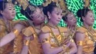 幸福来敲门【天津卫视】 环卫工人“千手观音”震撼全场