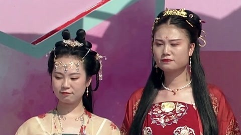 男生女生向前冲 第十四季 国潮赛道体现新风尚 冲客穿汉服出场