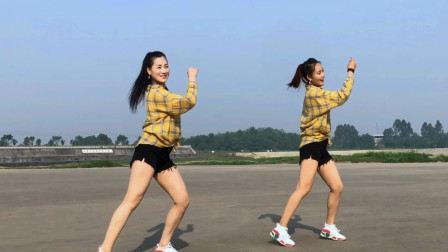 五一特辑网红摇跨广场舞《爱过以后》两组动作简单好学
