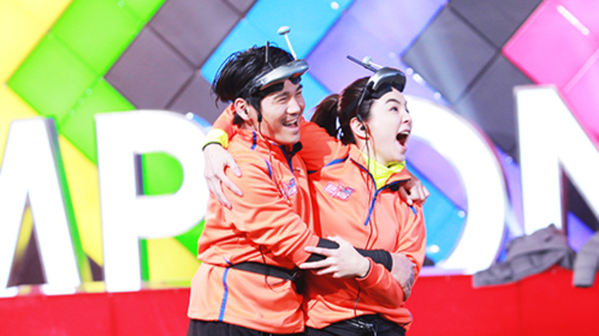 第11期：欧文挑战15米高空颠球吓呆ELLA