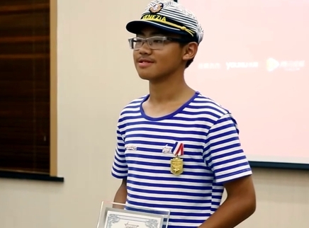 雄鹰少年队 第二季 足球少年马皓然大胆向教官过招