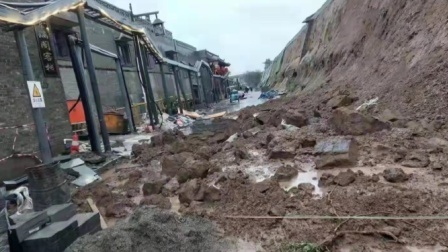 山西暴雨90小时：河水决堤、万人转移、山体滑坡