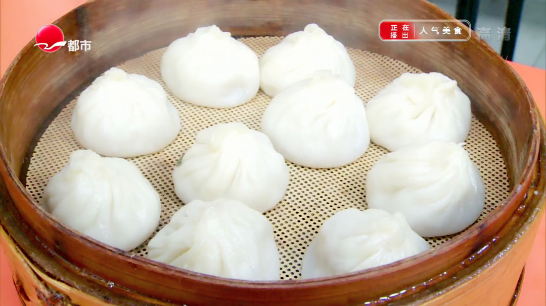 大华五张桌子小吃店 浇头还能点半份？