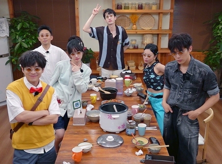 忙忙碌碌寻宝藏 宝来TV：田曦薇烧烤手艺获点赞