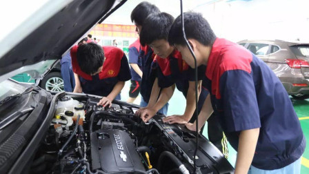 爱车帮你问 汽车技师培养耗时 汽车修理该去哪？