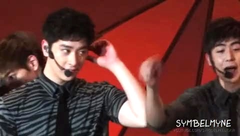 2PM Hands Up Asia Tour In 曼谷 主Nichkhun 饭拍版 12/02/18-2PM