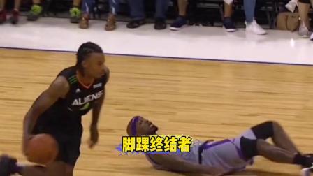 NBA热辣资讯 脚踝终结者！布兰登拉什假动作晃倒对手后上演干拔三分绝杀！