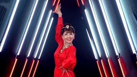 空竹与计算机惊艳配合