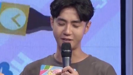 时尚汇 演员夏文晴现场晒美照