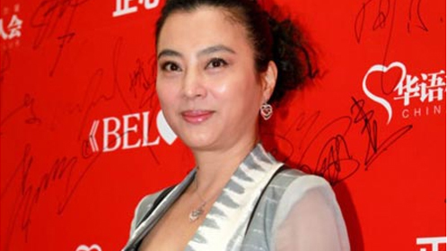 最佳现场 李玲玉直面红毯性感礼服风波