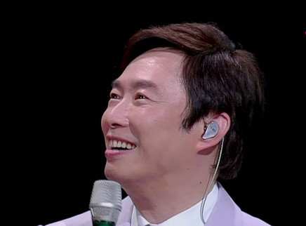 嗨，唱起来！ 第6期：费玉清曝大咖们故事