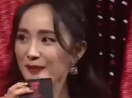 杨幂：刘诗诗你干嘛抢我台词