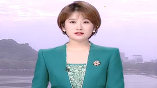 1818黄金眼 电梯时有状况 发现零件生锈