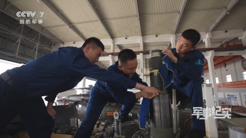 军事纪实 《军事纪实》 20250819 士兵工匠 第二季 第2集 守护“战鹰”熊开喜