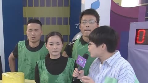 男生女生向前冲第15季 王者区半决赛激烈开战 争夺汽车大奖
