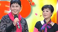 震撼一条龙 老年大学姐妹花秀舞姿