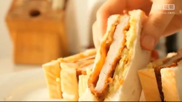 美&middot;食 香炸猪排三明治，酥脆肉嫩还不油腻
