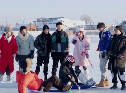 第6期：彭宇建刚开启冰车比赛