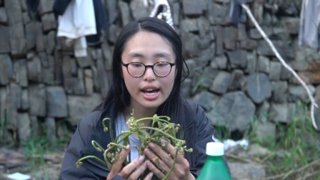 极限生存&middot;遗弃的村落 三个爷们儿败给一个女孩 黑队住住被队友误解背叛