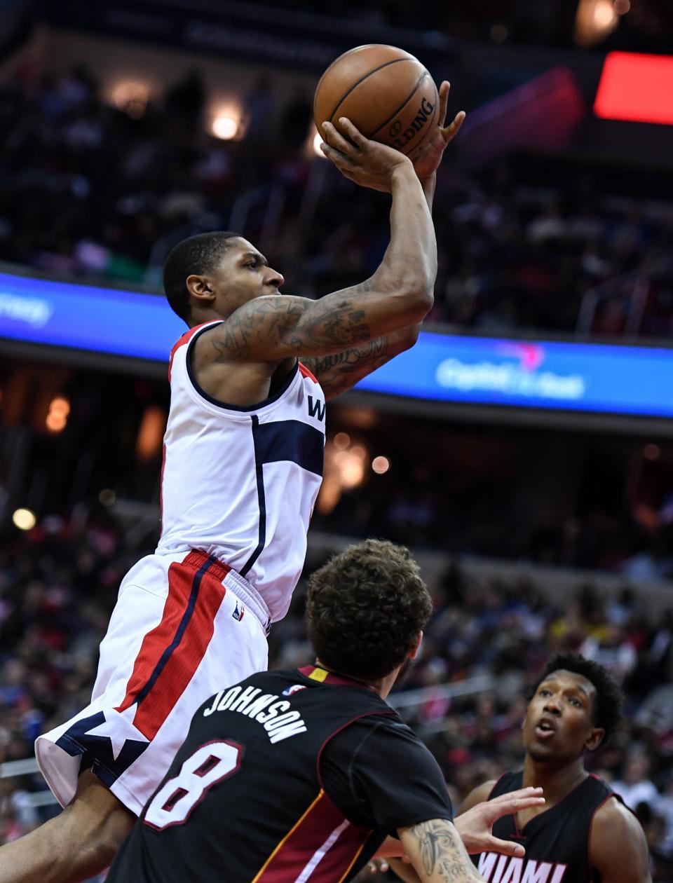 nba常规赛:热火胜奇才