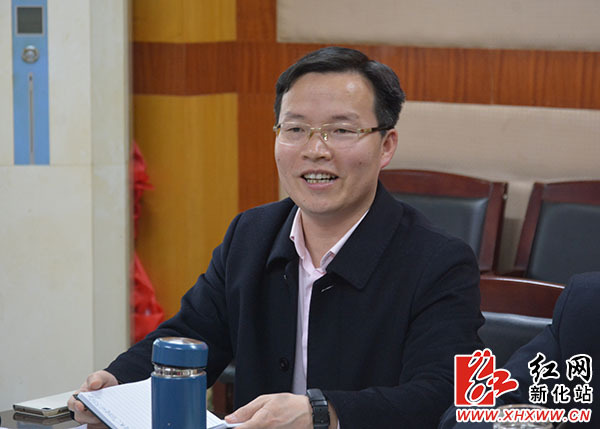 新化:朱前明,左志锋与军队退役人员代表座谈