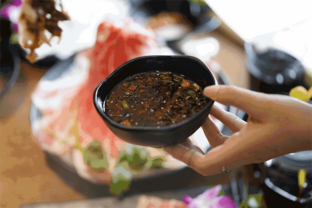 去排个3小时的队 我都可以吃饭睡觉打豆豆一套全干了!