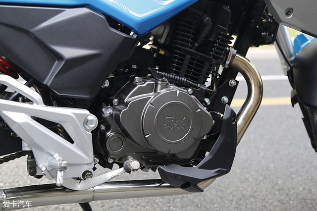 飞肯首款摩托fk190sf发布 仅售11800元