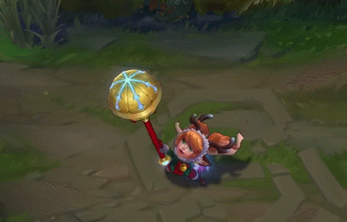 波比脚下的魄罗随着她拉的礼物车一同前进.