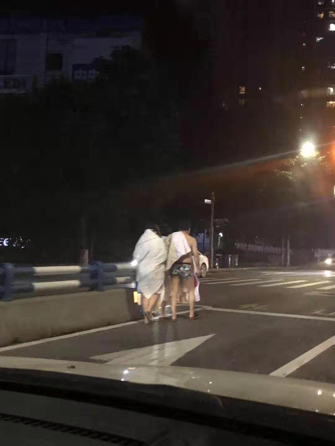 昨晚这一幕随处可见