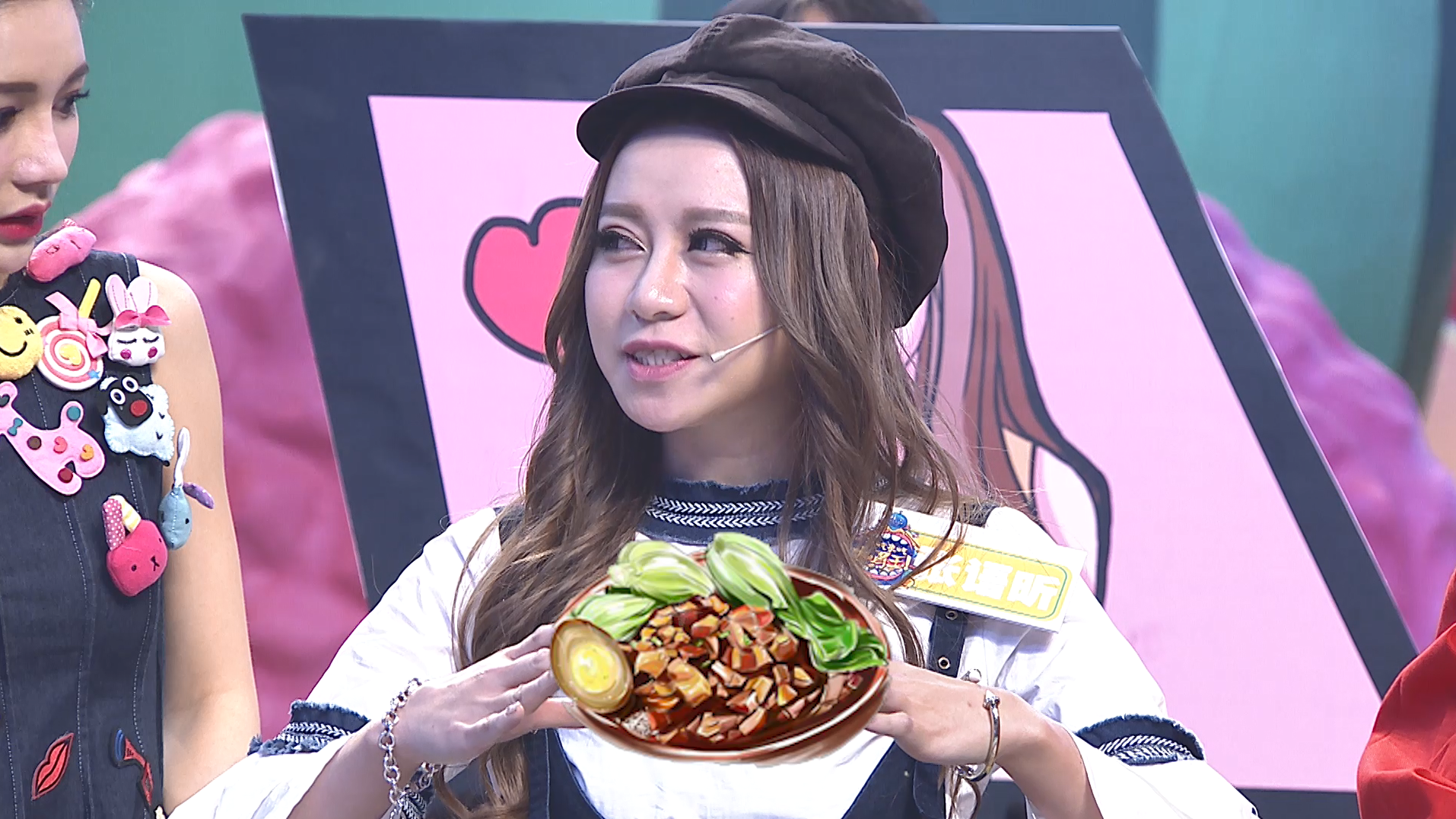 童颜巨乳美女大胃王 30分钟15碗卤肉饭