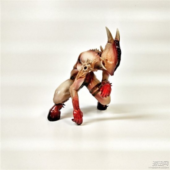 《痛苦地狱》恶魔雕像照放出 造型不错,姿势太猥琐!