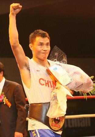 《恐怖拳王》是由贝聿成  李耿  导演,李虎 辛颖  等主演的一部